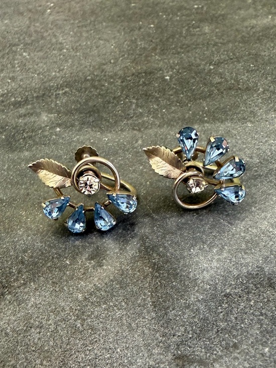 Vintage Jewelry - Vintage Bright Blue Teardrop Crystal Silver Earrings